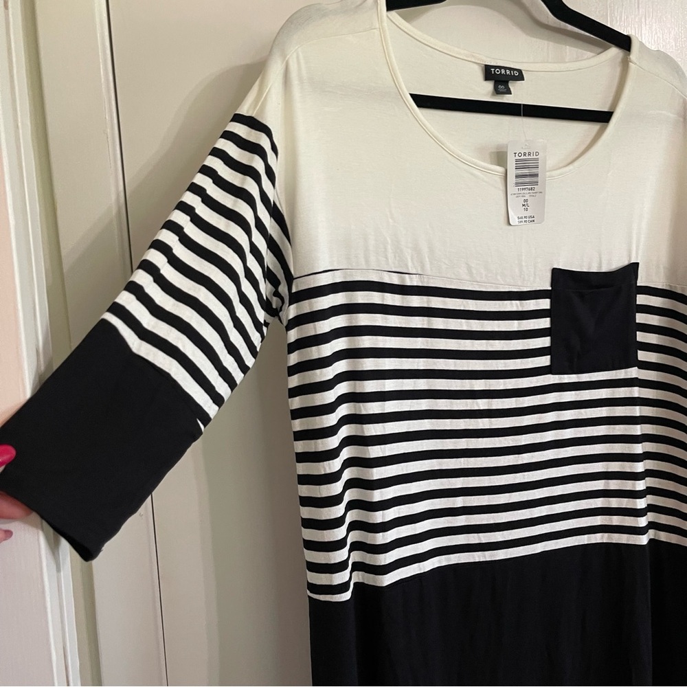 Torrid Black and White Striped Midi Dress with Pocket Size 00 M/L 10 NWT - Picture 4 of 10